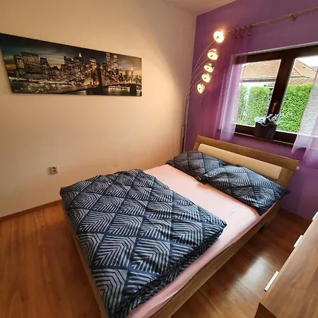 Domek Cisarsky * Šluknov